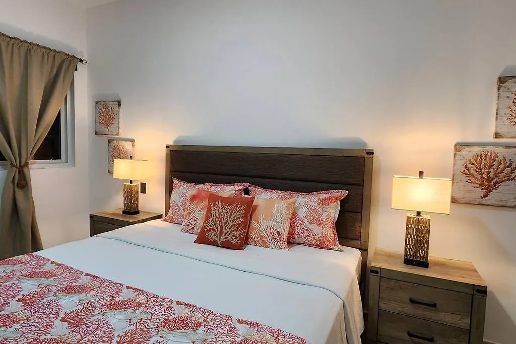 !!!New !!!Charming 2-2 Penthouse 2- 3 Min Walking To Bavaro Beach, El Cortecito- Solo A 2- 3 Min Caminando De La Playa Punta Cana Lejlighed