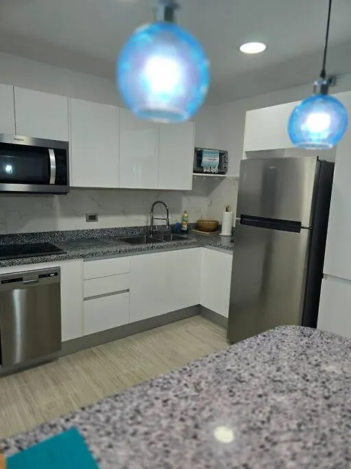 !!!New !!!Charming 2-2 Penthouse 2- 3 Min Walking To Bavaro Beach, El Cortecito- Solo A 2- 3 Min Caminando De La Playa Punta Cana Lejlighed