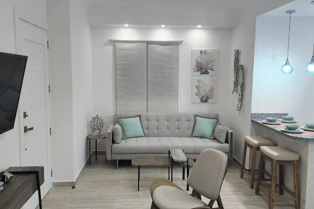 !!!New !!!Charming 2-2 Penthouse 2- 3 Min Walking To Bavaro Beach, El Cortecito- Solo A 2- 3 Min Caminando De La Playa Punta Cana