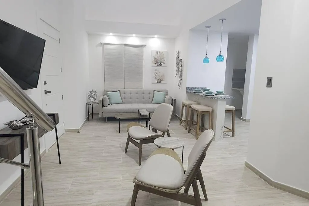 !!!New !!!Charming 2-2 Penthouse 2- 3 Min Walking To Bavaro Beach, El Cortecito- Solo A 2- 3 Min Caminando De La Playa Punta Cana Lejlighed