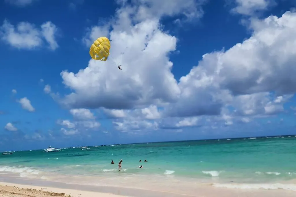 !!!New !!!Charming 2-2 Penthouse 2- 3 Min Walking To Bavaro Beach, El Cortecito- Solo A 2- 3 Min Caminando De La Playa Punta Cana Apartment