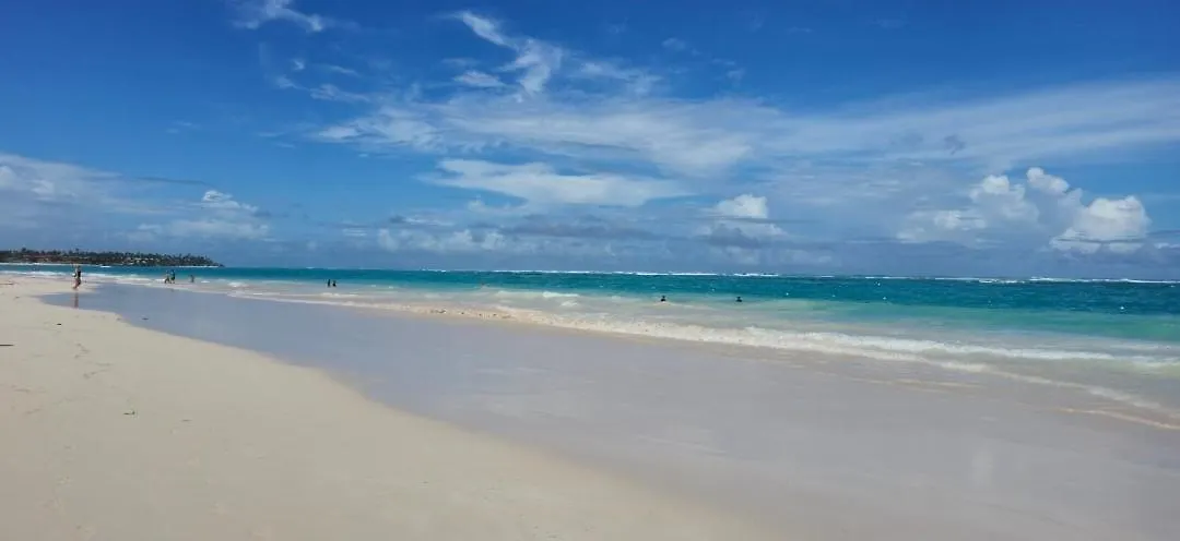 !!!New !!!Charming 2-2 Penthouse 2- 3 Min Walking To Bavaro Beach, El Cortecito- Solo A 2- 3 Min Caminando De La Playa Punta Cana Apartment